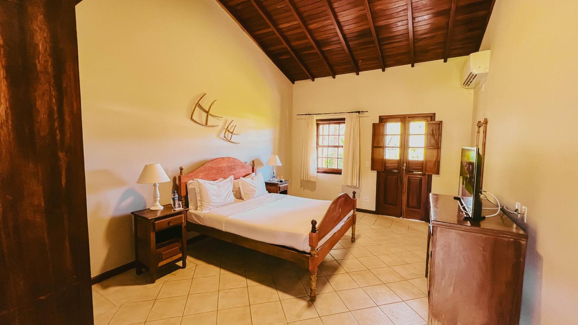 Vila Angatu Eco Resort Spa サンタ・クルース・カブラーリア エクステリア 写真