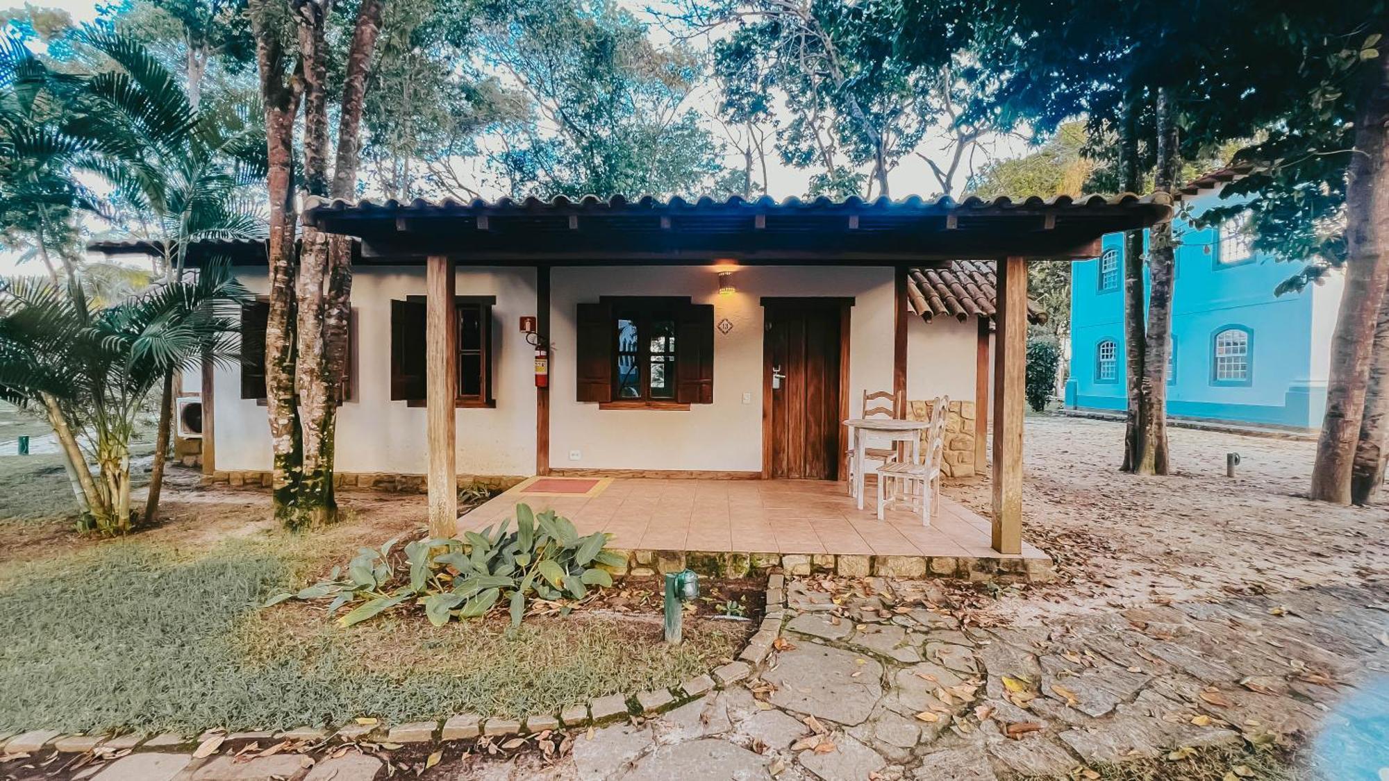 Vila Angatu Eco Resort Spa サンタ・クルース・カブラーリア エクステリア 写真