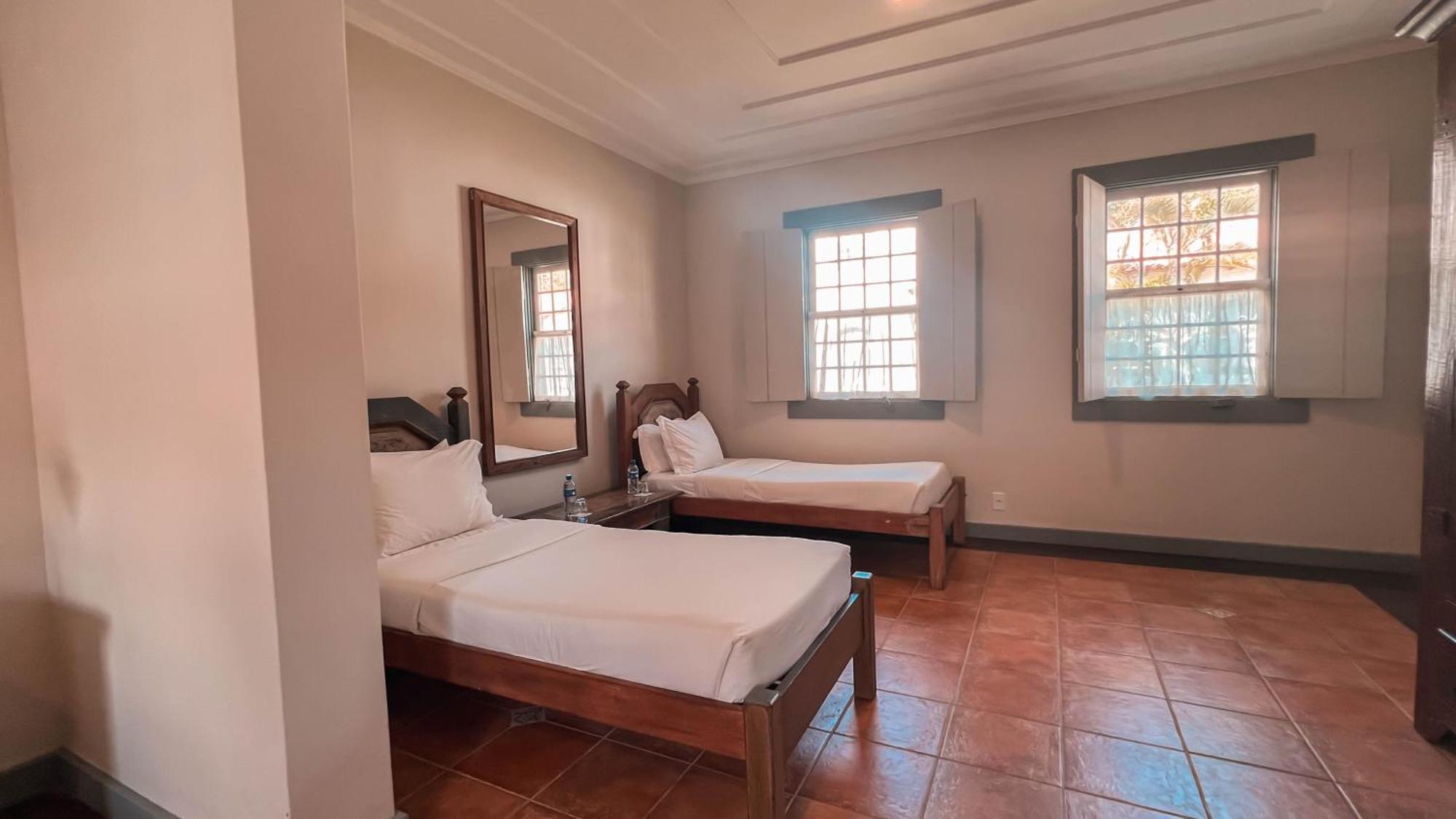 Vila Angatu Eco Resort Spa サンタ・クルース・カブラーリア エクステリア 写真