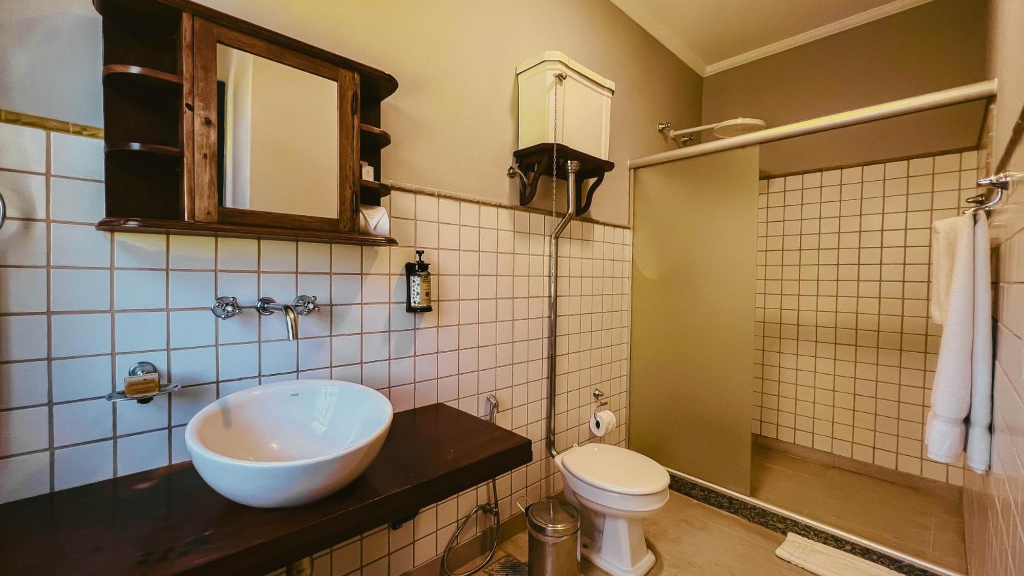 Vila Angatu Eco Resort Spa サンタ・クルース・カブラーリア エクステリア 写真